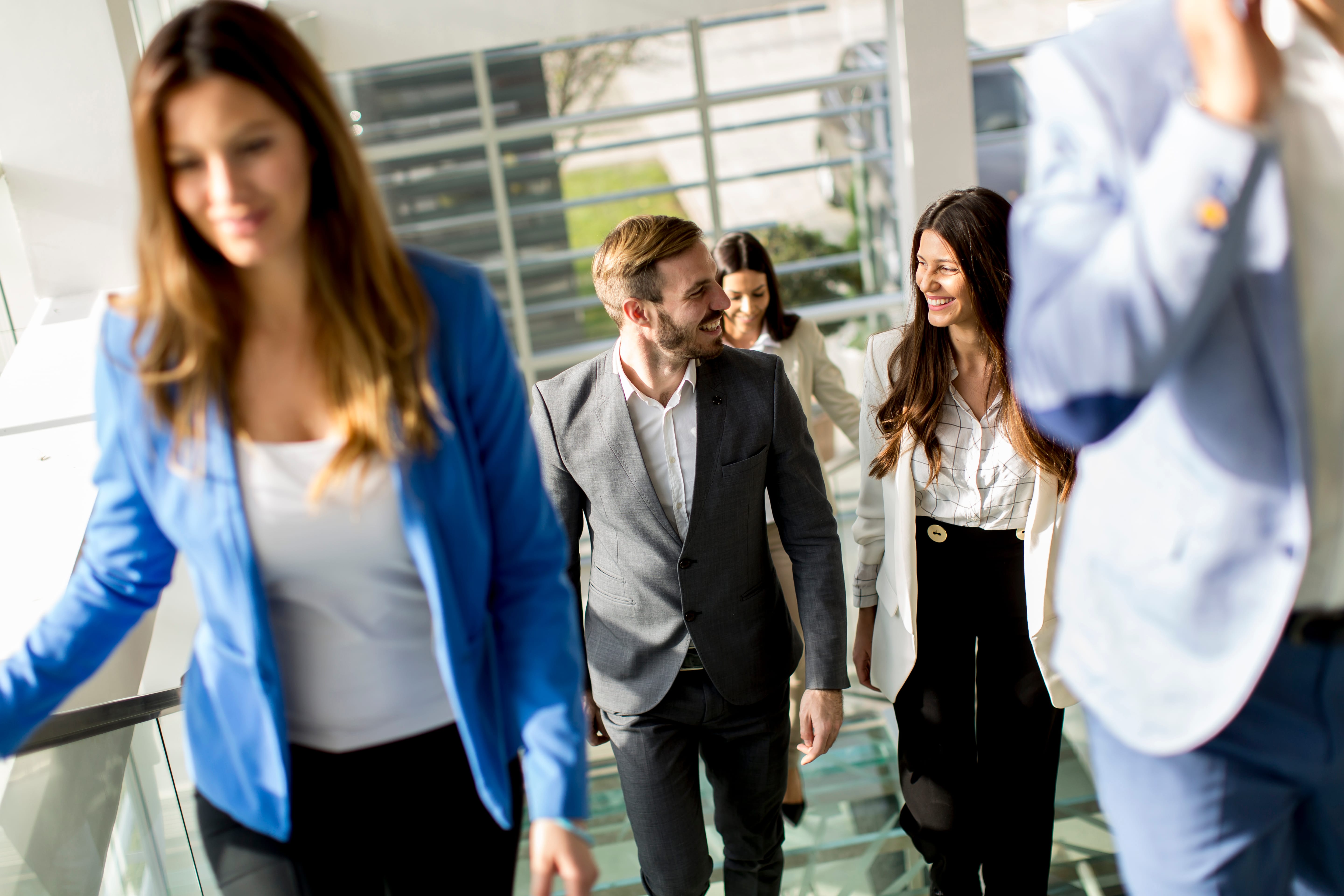 Firma de asesoramiento inmobiliario con enfoque institucional